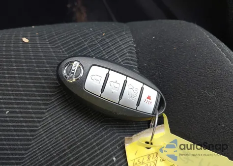 2015 Nissan Rogue Sv z USA, uszkodzony, nr VIN 5N1AT2MV7FC818759